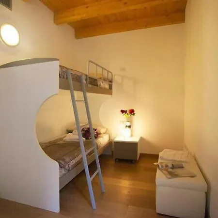 Apartment Paradiso Del Orchidea 1
